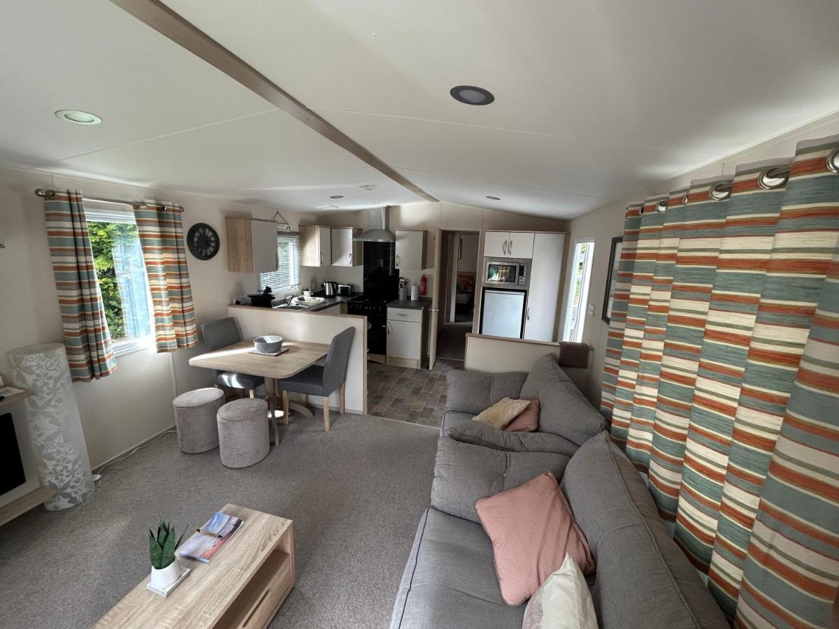 Delightful At River Valley Near Holiday home